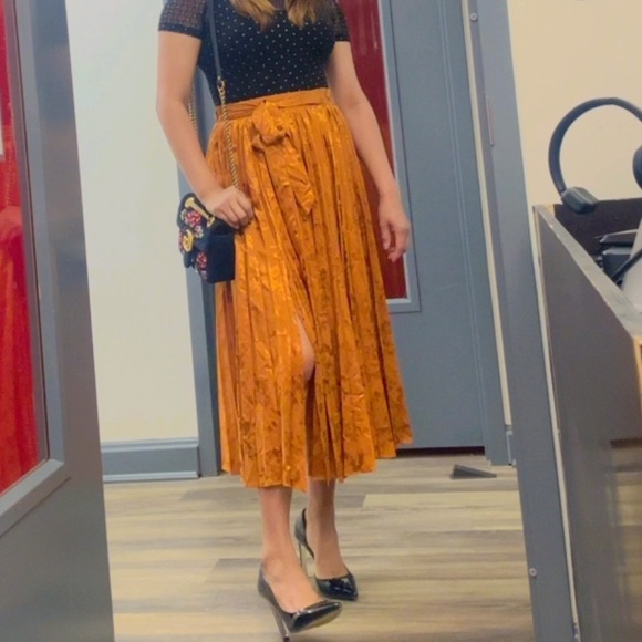 J.O.A. Rust Floral Skirt pleated xs boho fall classy - Picture 8 of 11